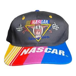 VTG 1995 NASCAR LOONEY TUNES Snap Back Trucker Hat
